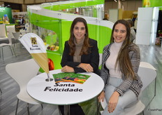 Lila Coelho y Gabriely Lima, de Santa Felicidade, son exportadores de mangos y uvas de Brasil a Europa